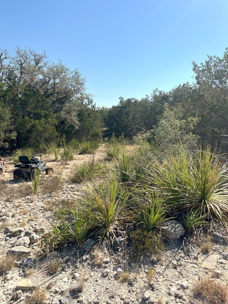 2.72 acres in Real County - photo 7