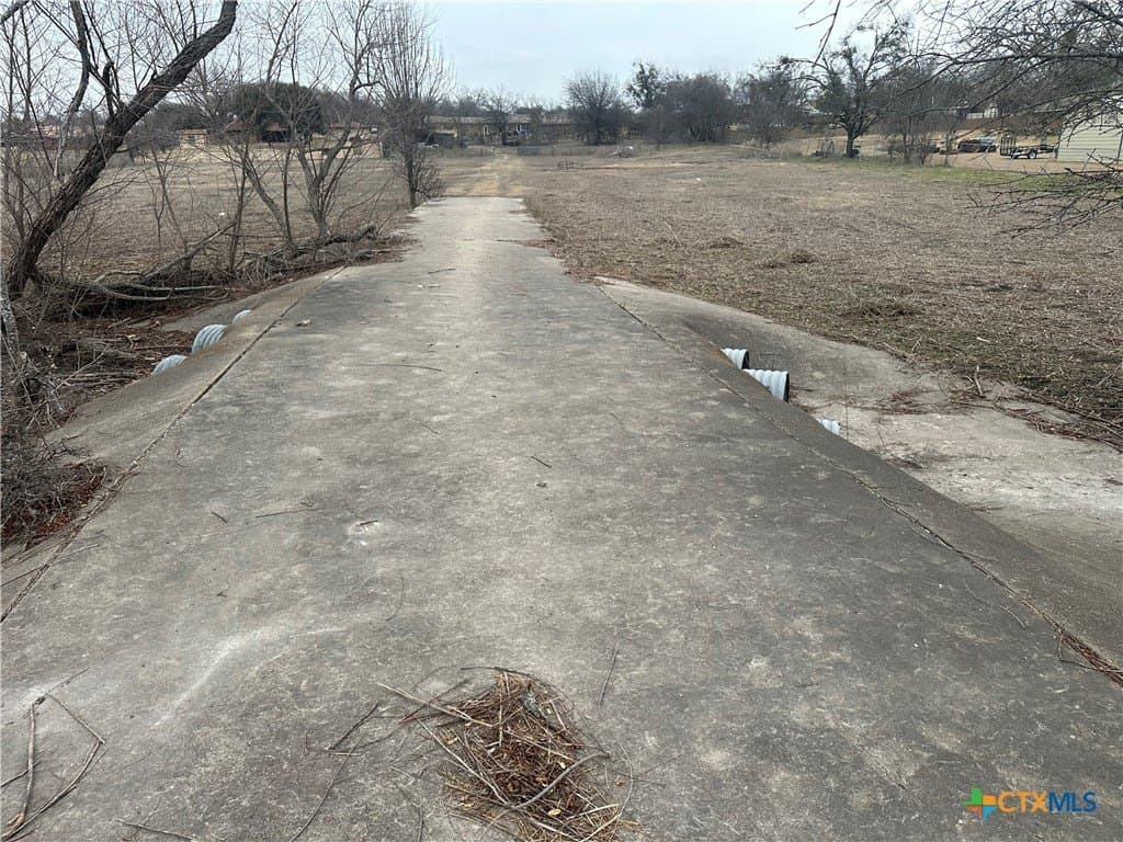 2.75 acres in Bell County gallery image 4