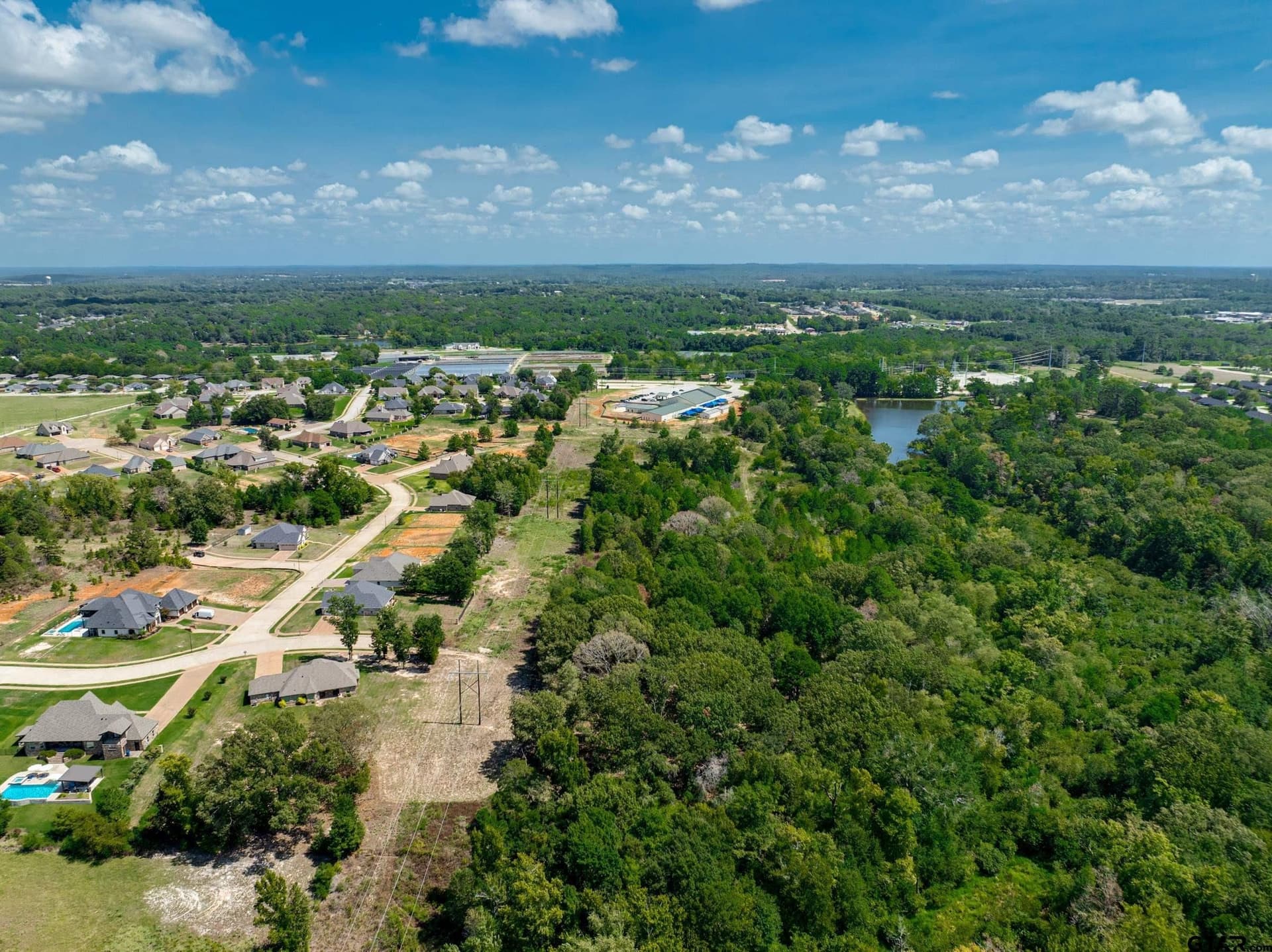 16.17 acres in Smith County - photo 3