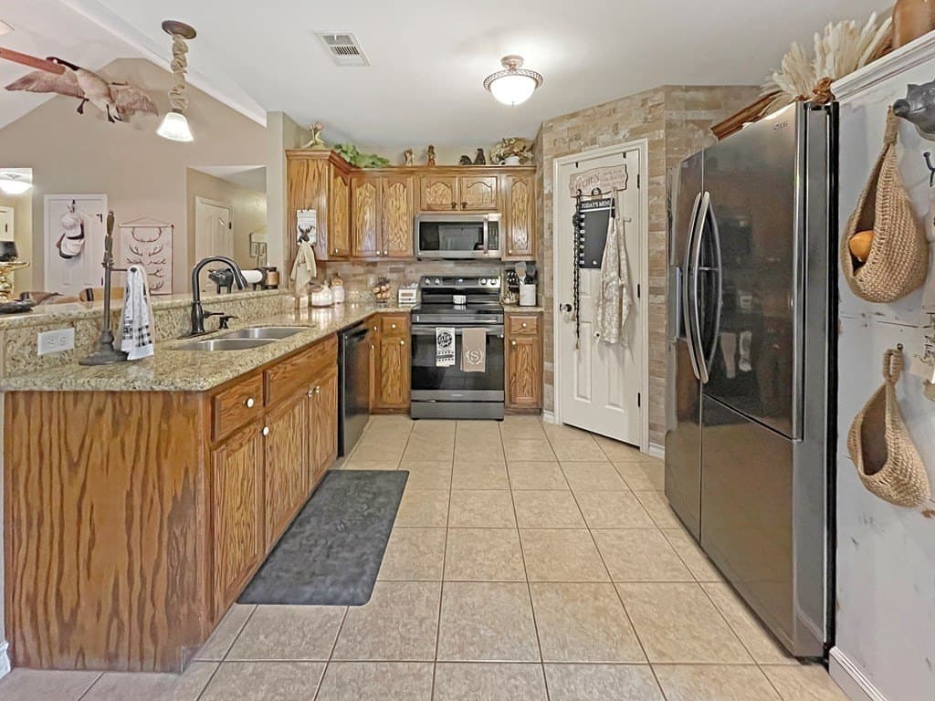 10.9 acres in Texas County featured view