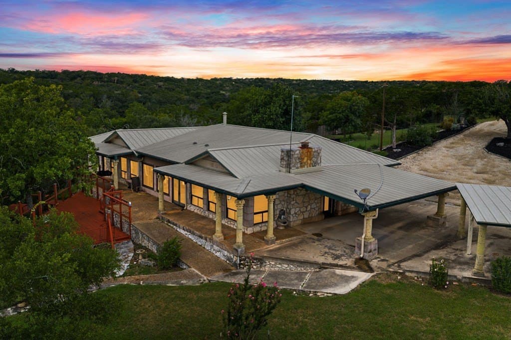 91.28 acres in Kerr County gallery image 2