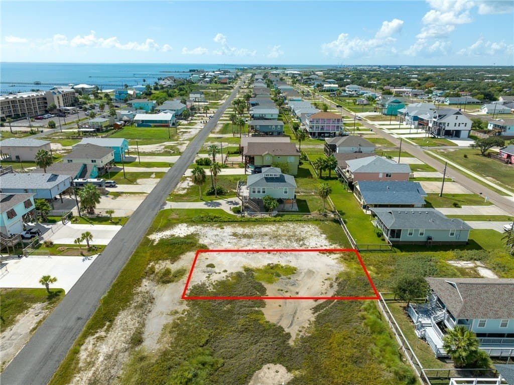 0.11 acres in Aransas County - photo 4