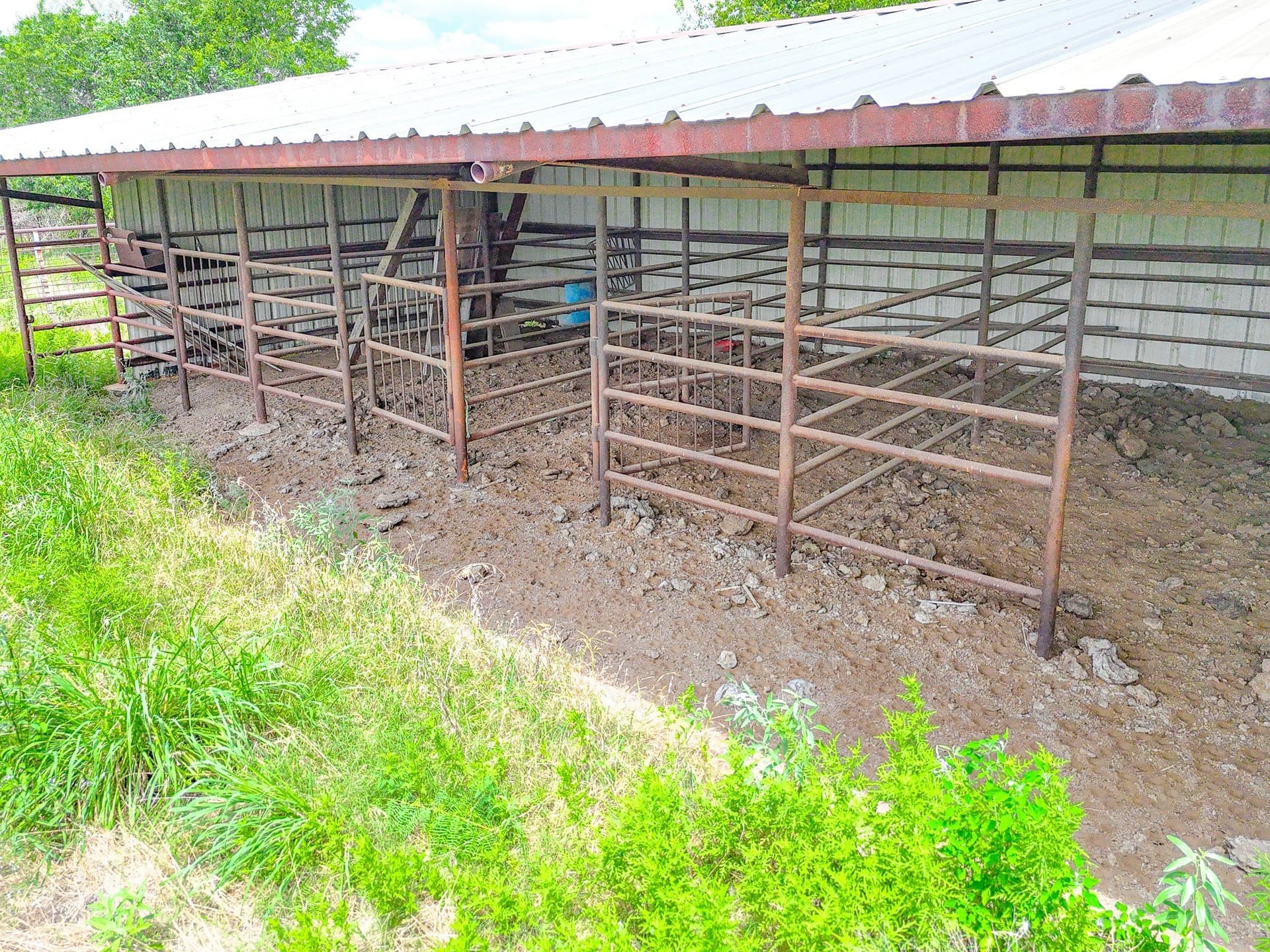 122.17 acres in Navarro County - photo 8