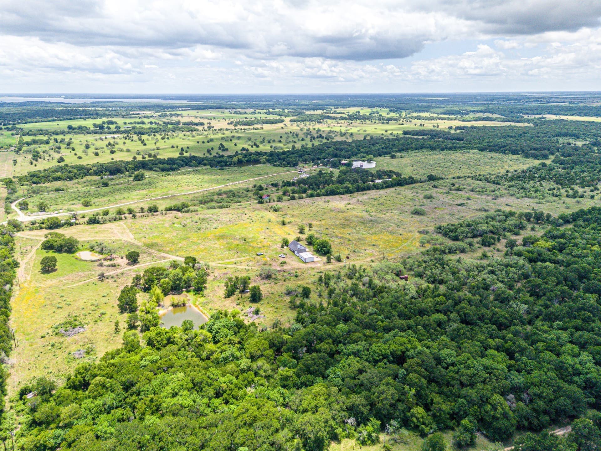 122.17 acres in Navarro County - photo 18