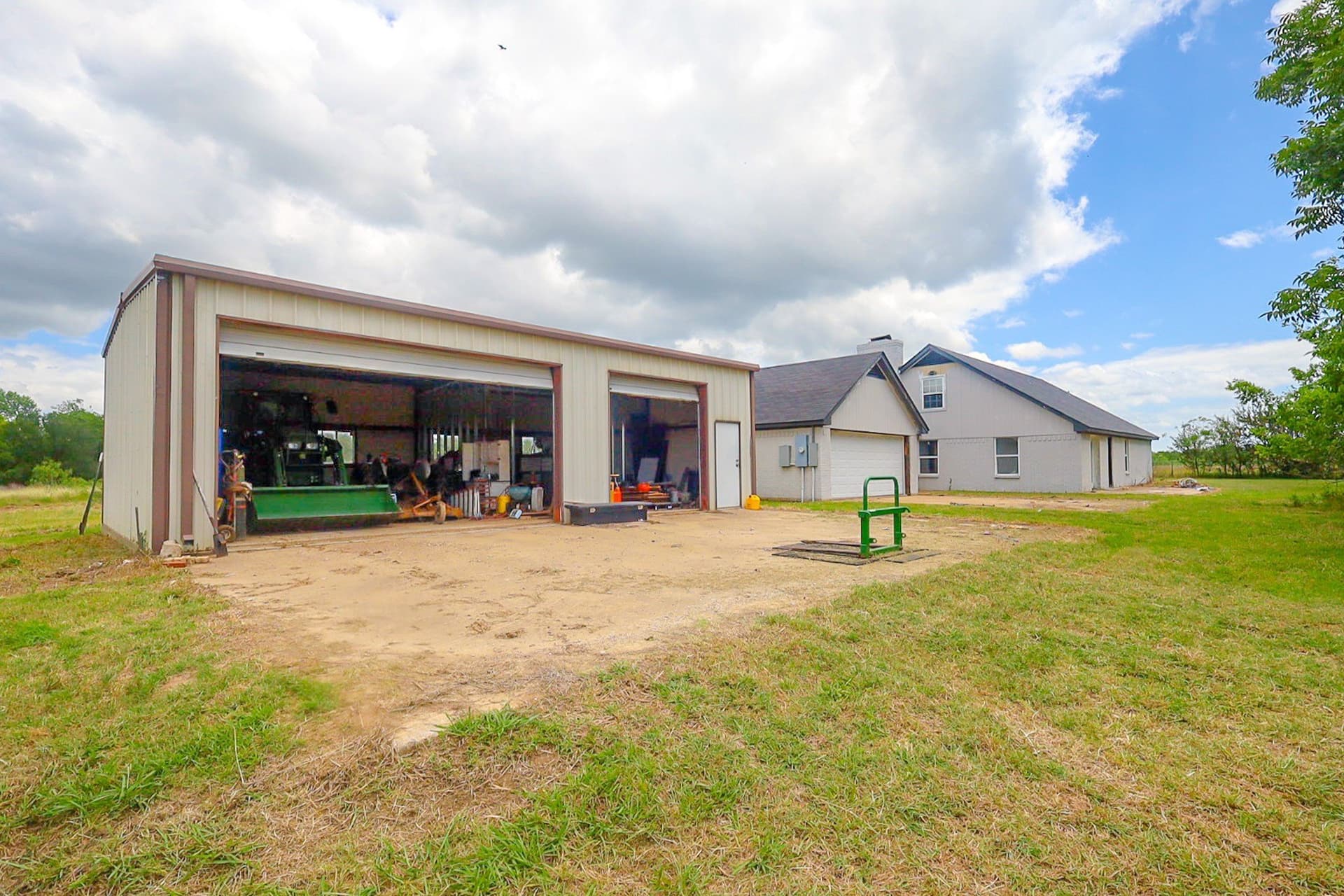 122.17 acres in Navarro County - photo 4
