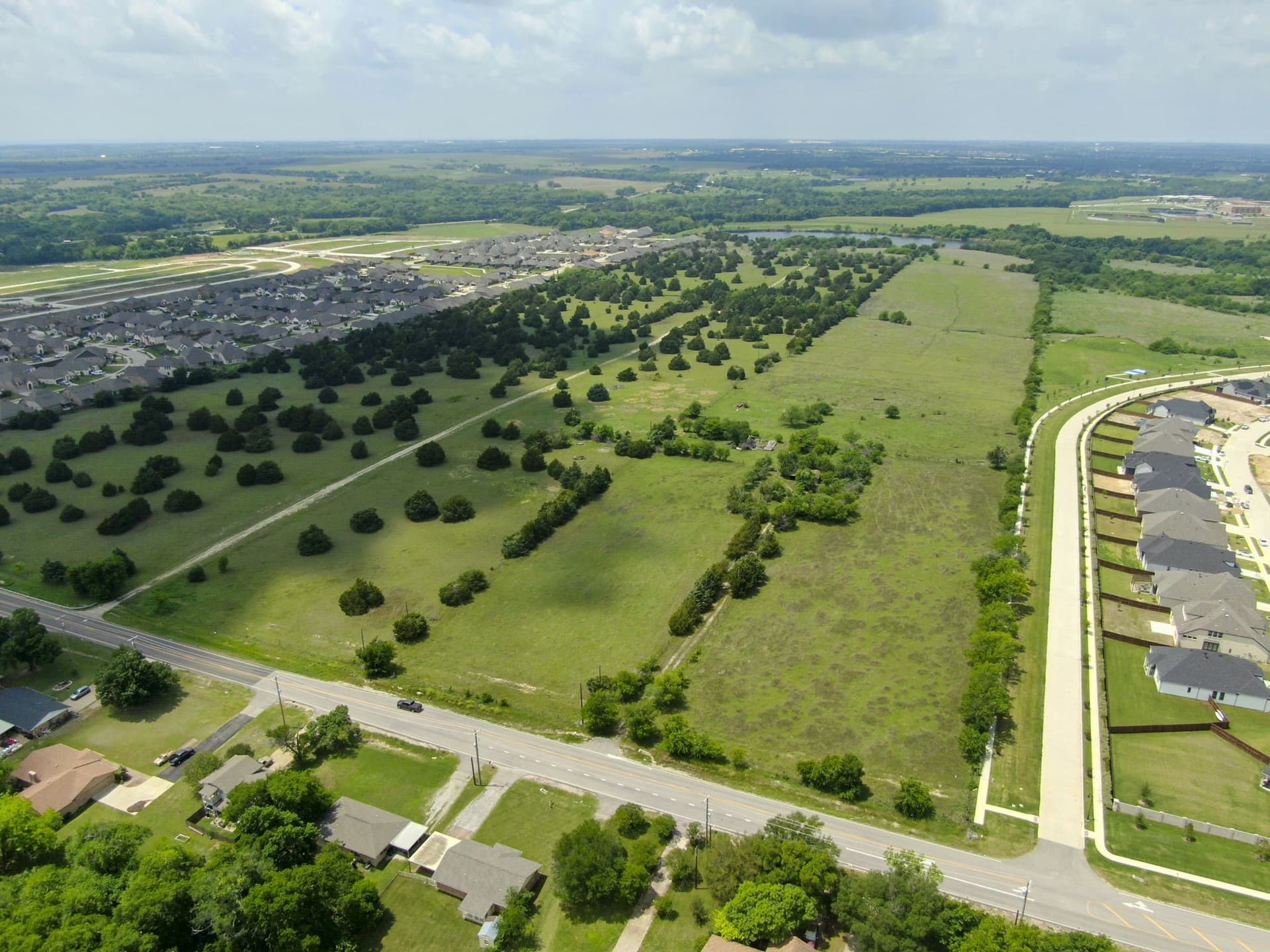 120.19 acres in Ellis County