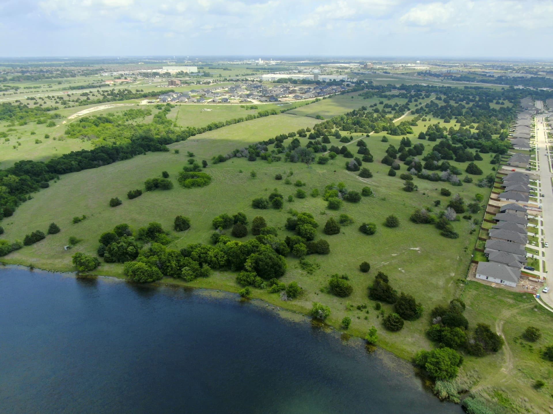 120.19 acres in Ellis County - photo 8