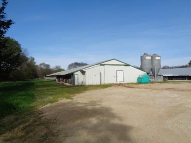 20 acres in Upshur County - photo 2