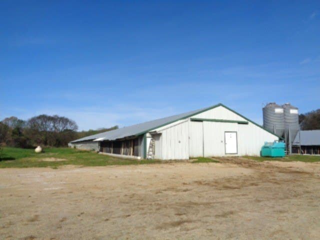 20 acres in Upshur County - photo 3