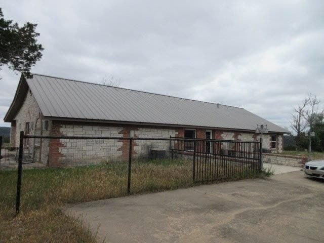 23.44 acres in Kerr County - photo 13