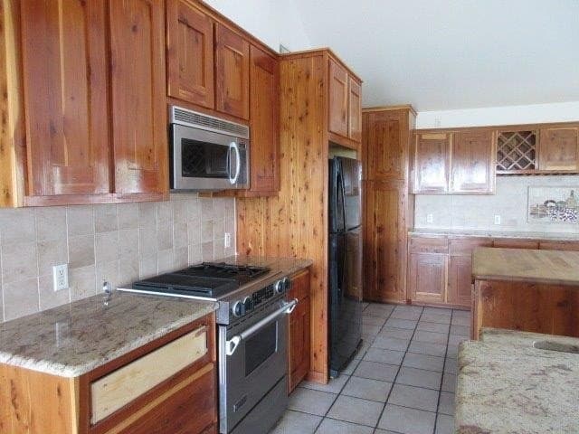23.44 acres in Kerr County - photo 29