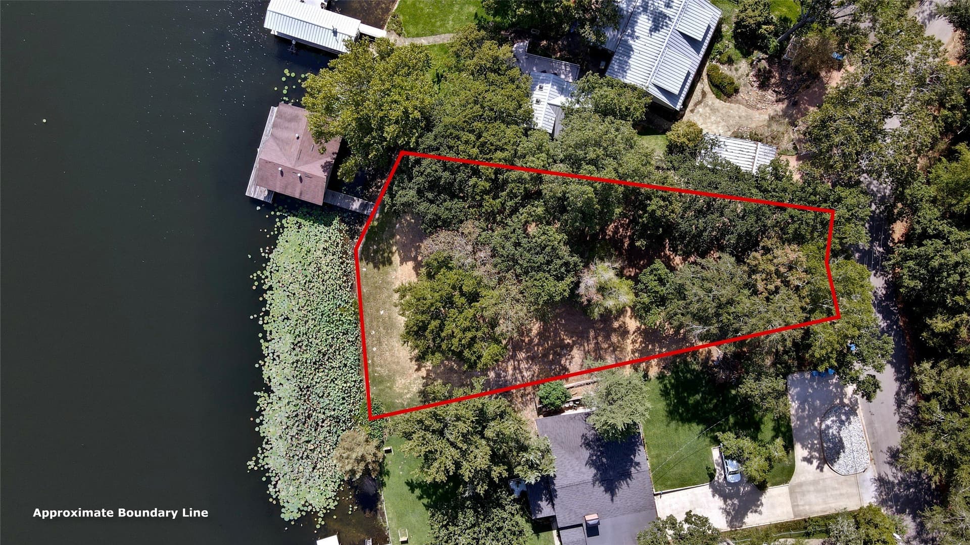 0.56 acres in Henderson County gallery image 4