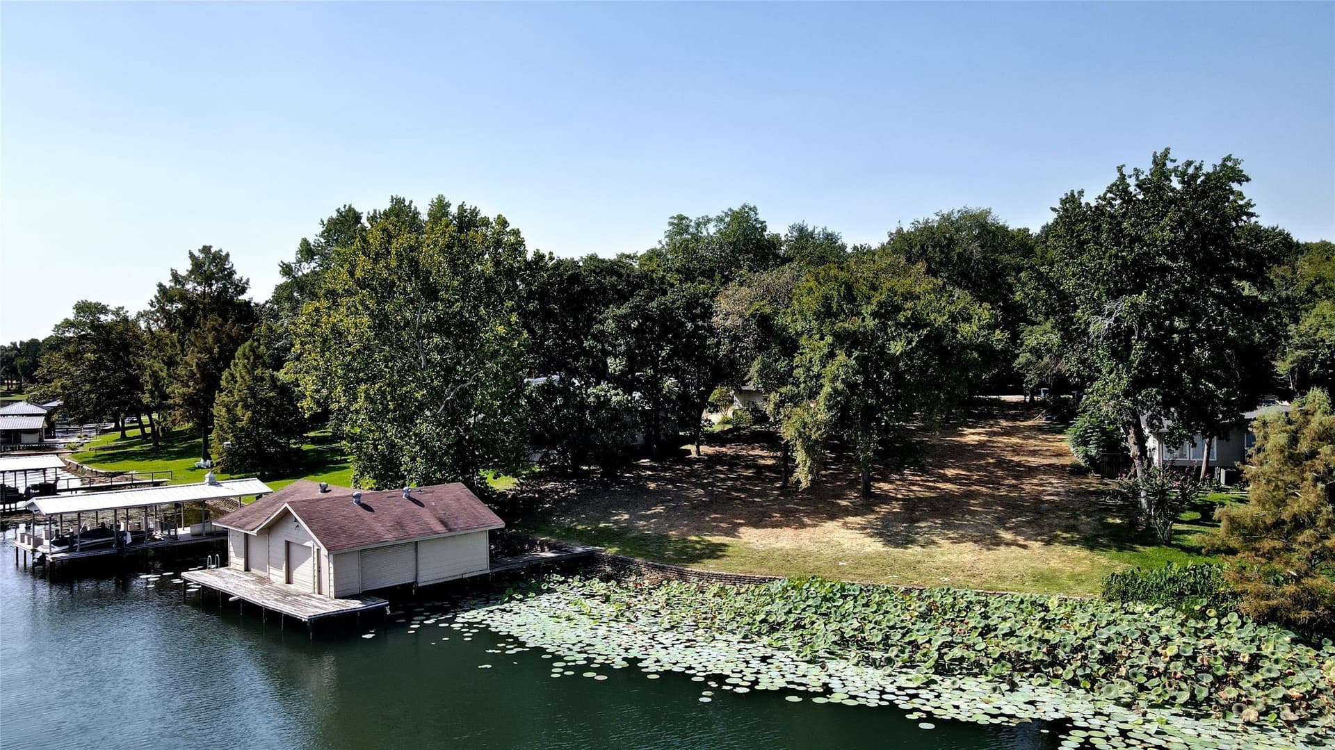 0.56 acres in Henderson County - photo 10