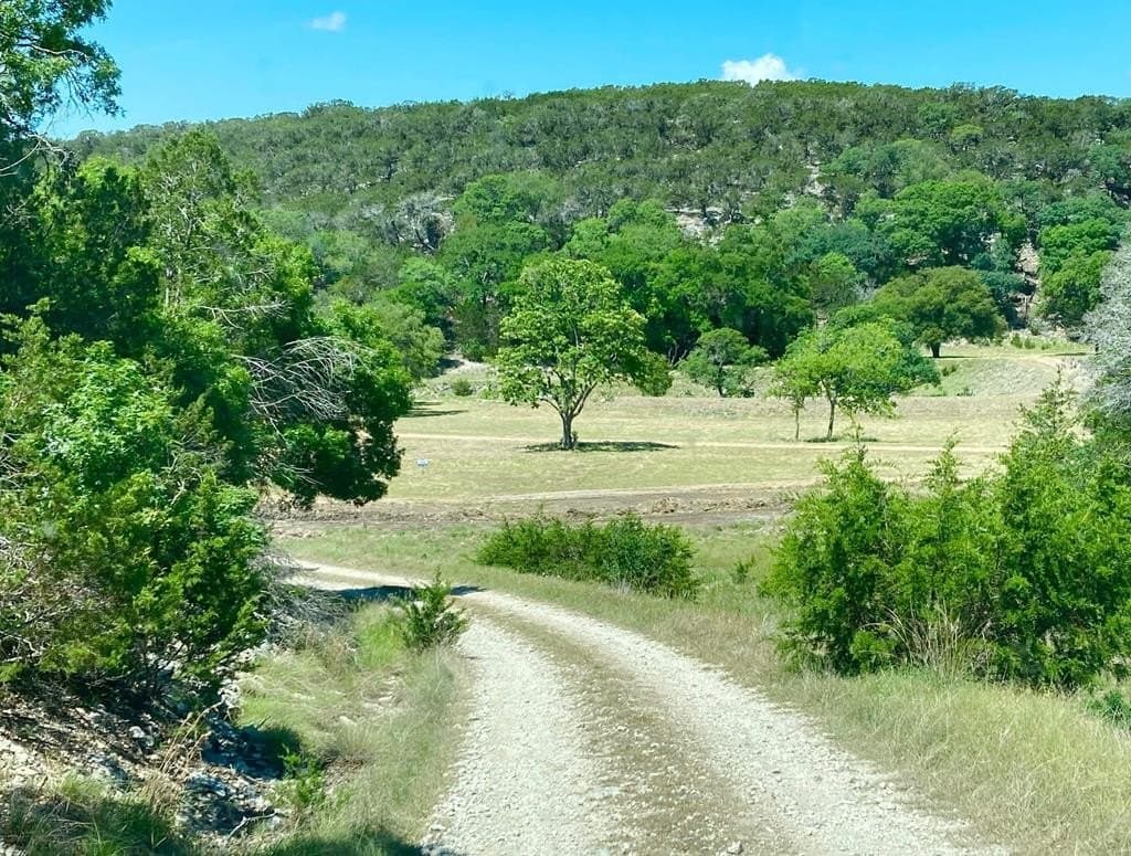 4.34 acres in Gillespie County gallery image 3