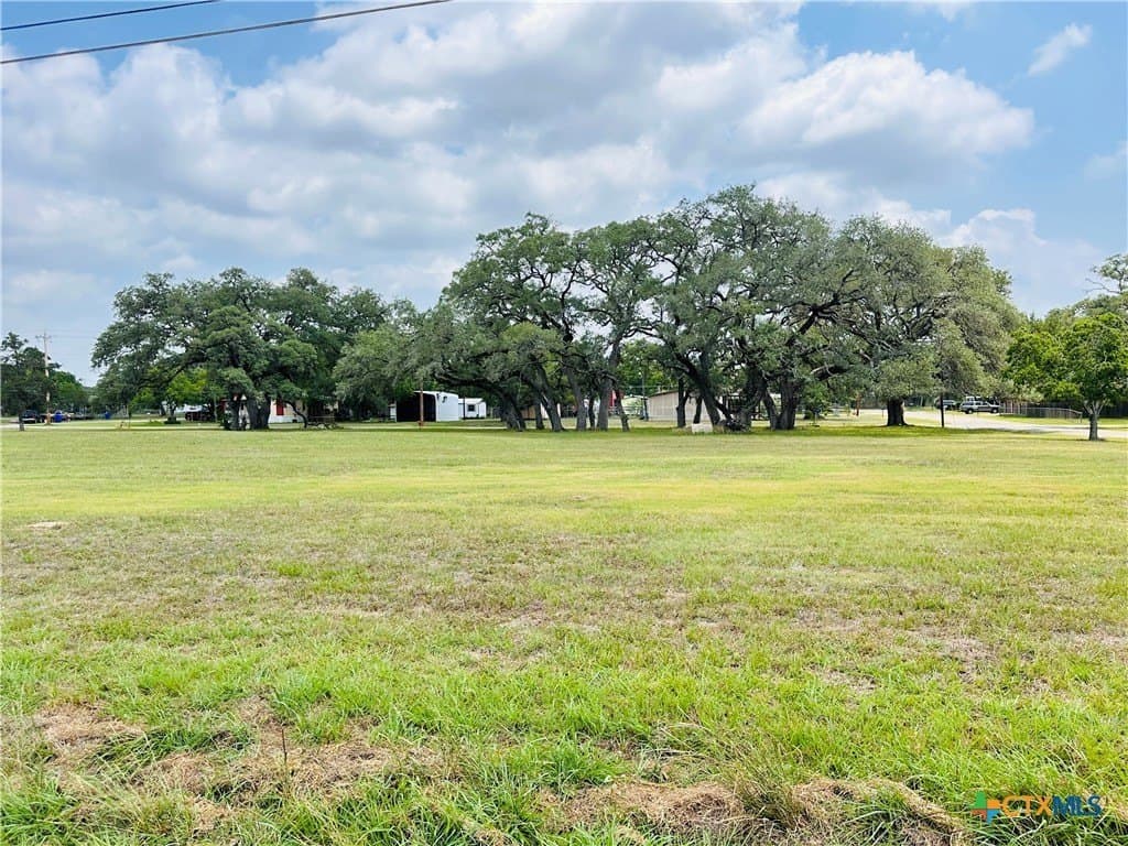 1.84 acres in Lavaca County - photo 4