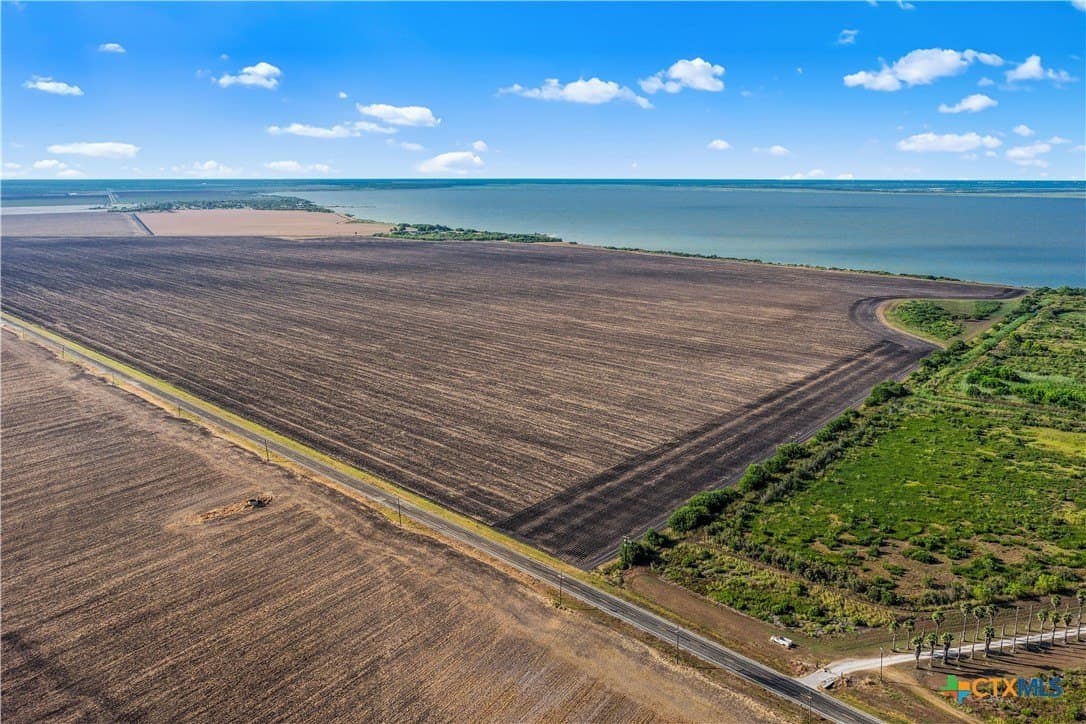 168.53 acres in Refugio County - photo 7