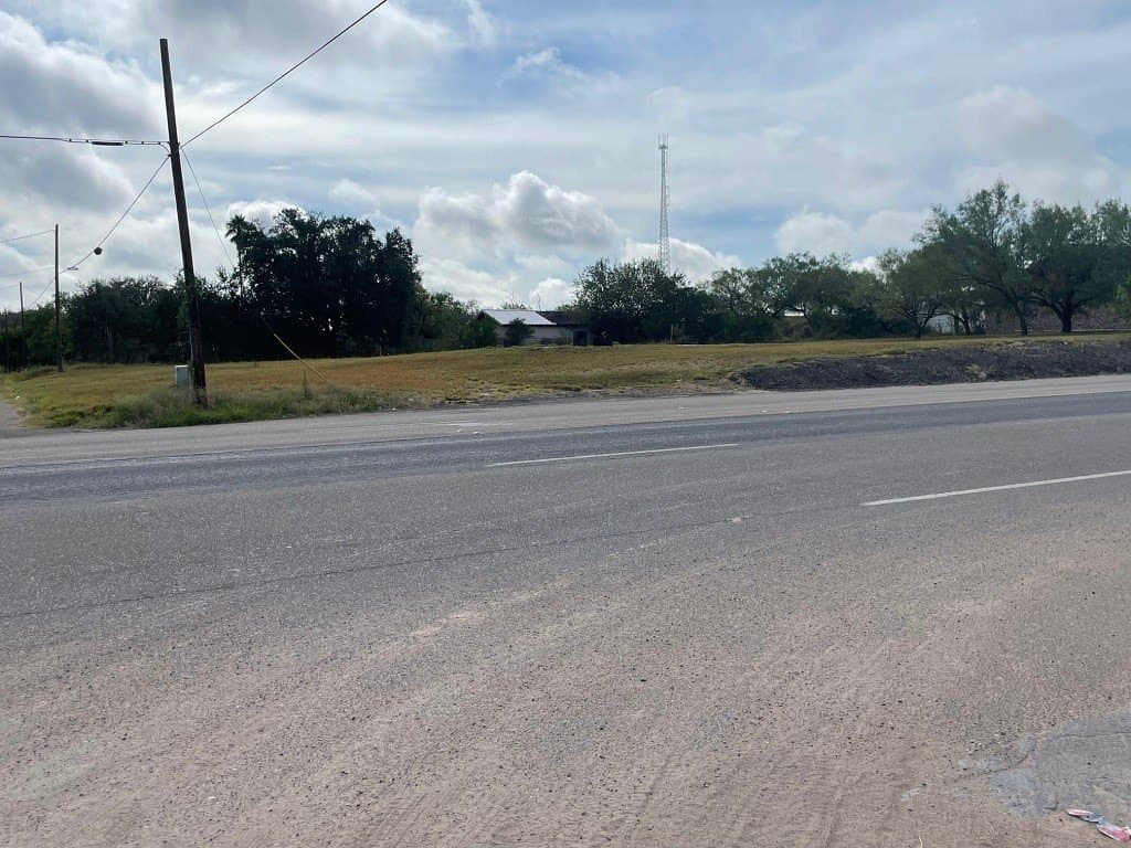0.69 acres in Jim Hogg County