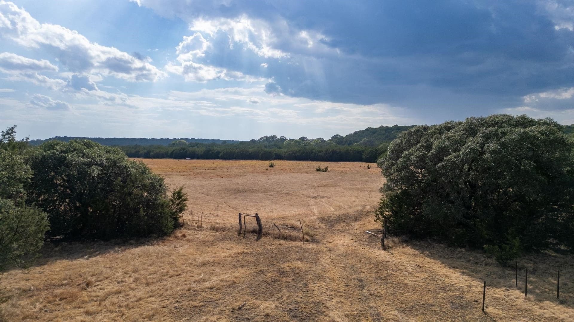 49.62 acres in Lampasas County - photo 4