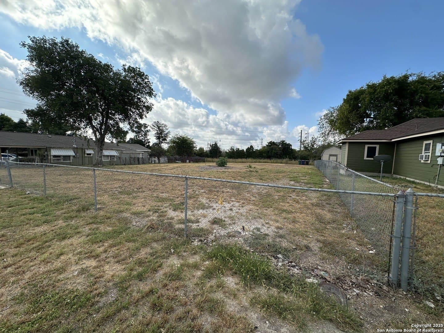 0.34 acres in Bexar County gallery image 4