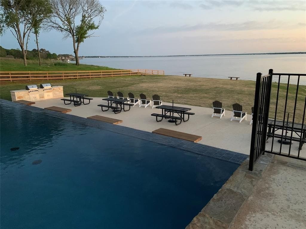 0.71 acres in Kaufman County gallery image 4