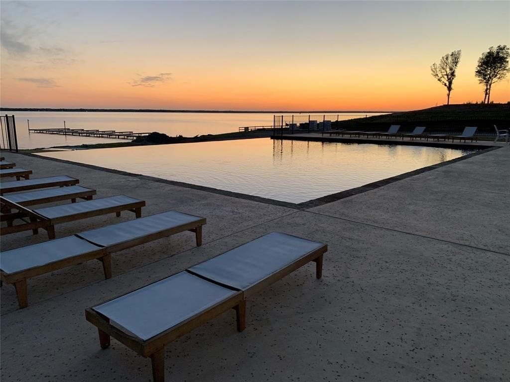 0.71 acres in Kaufman County gallery image 2