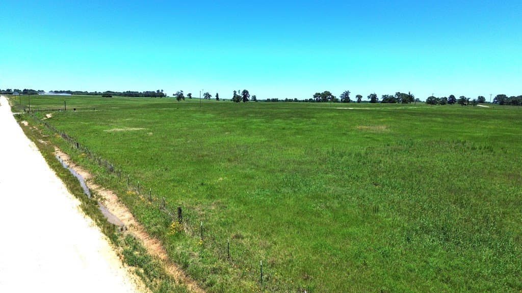 10.01 acres in Texas County - photo 6