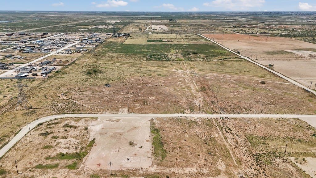 159 acres in Midland County - photo 9