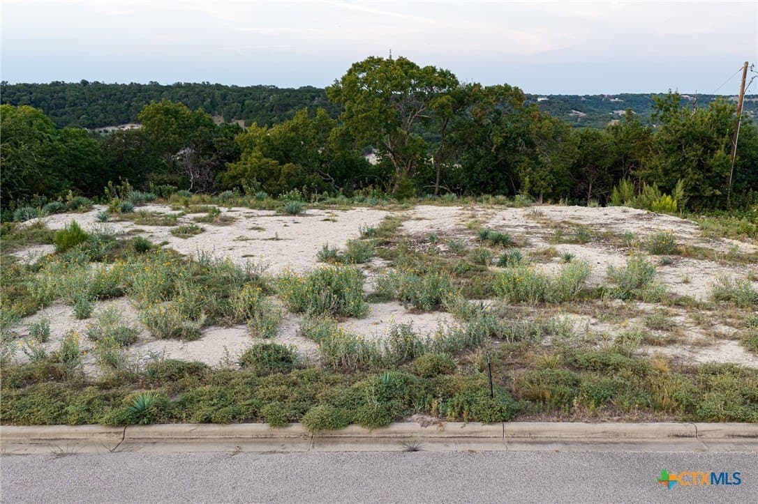 0.85 acres in Bell County - photo 7