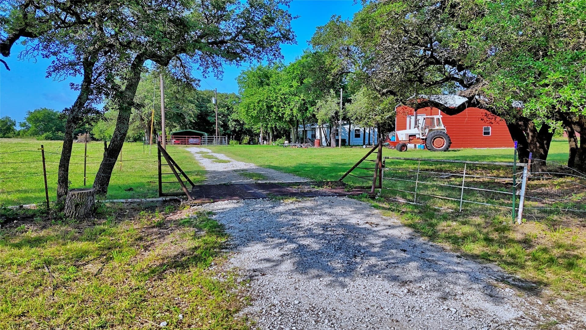 85.95 acres in Montague County - photo 4