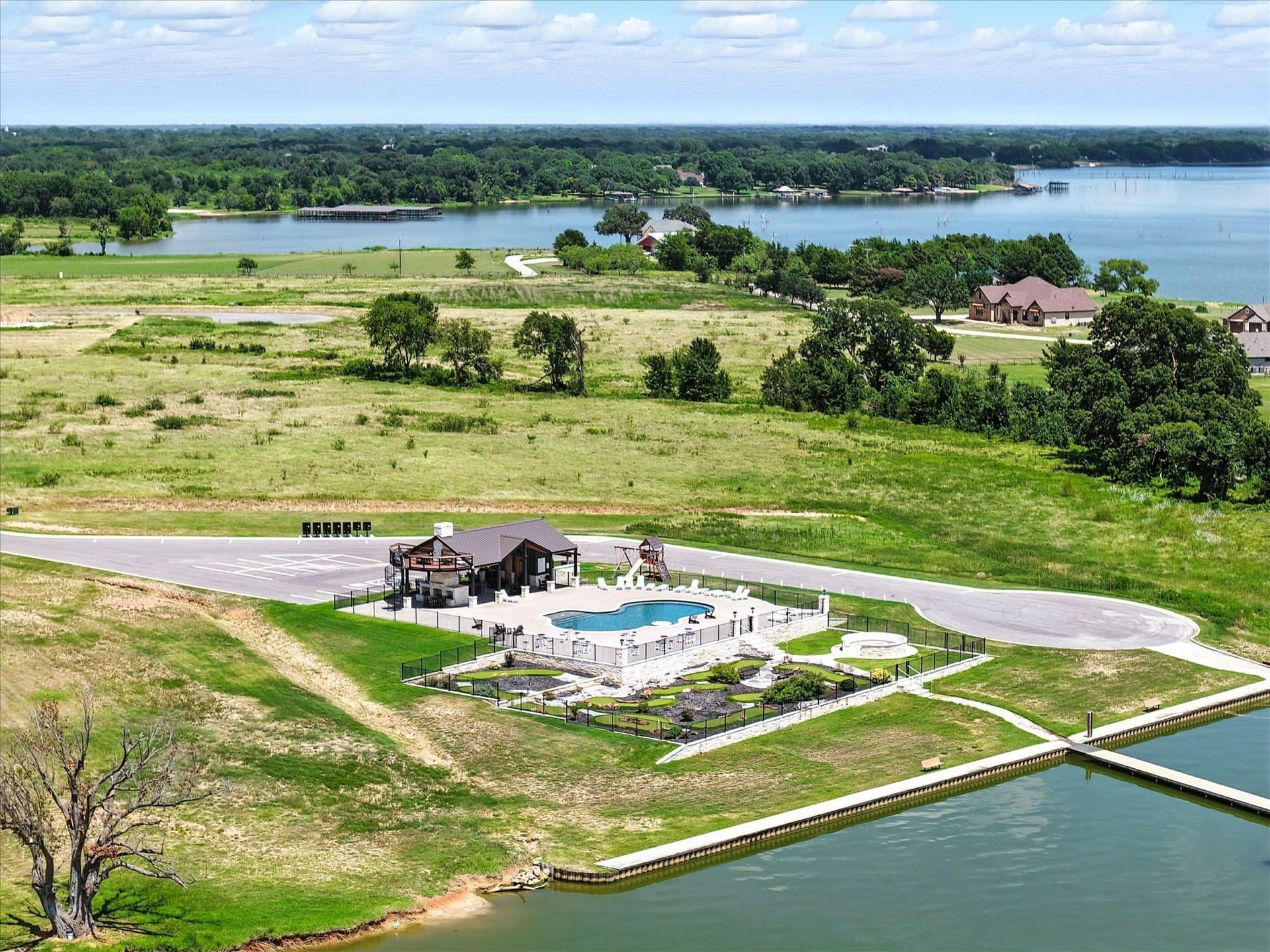 1.05 acres in Navarro County - photo 20