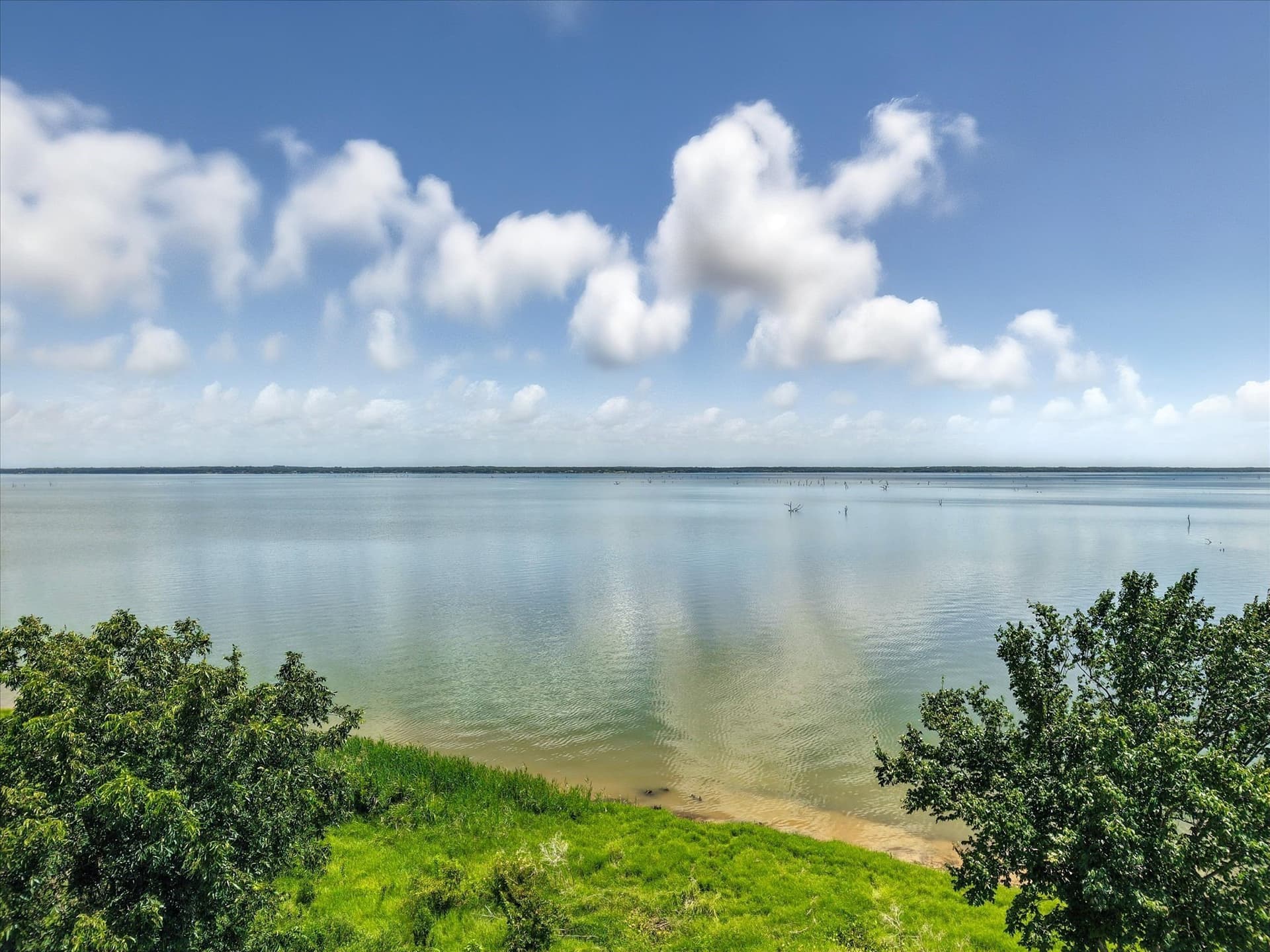 1.05 acres in Navarro County - photo 24