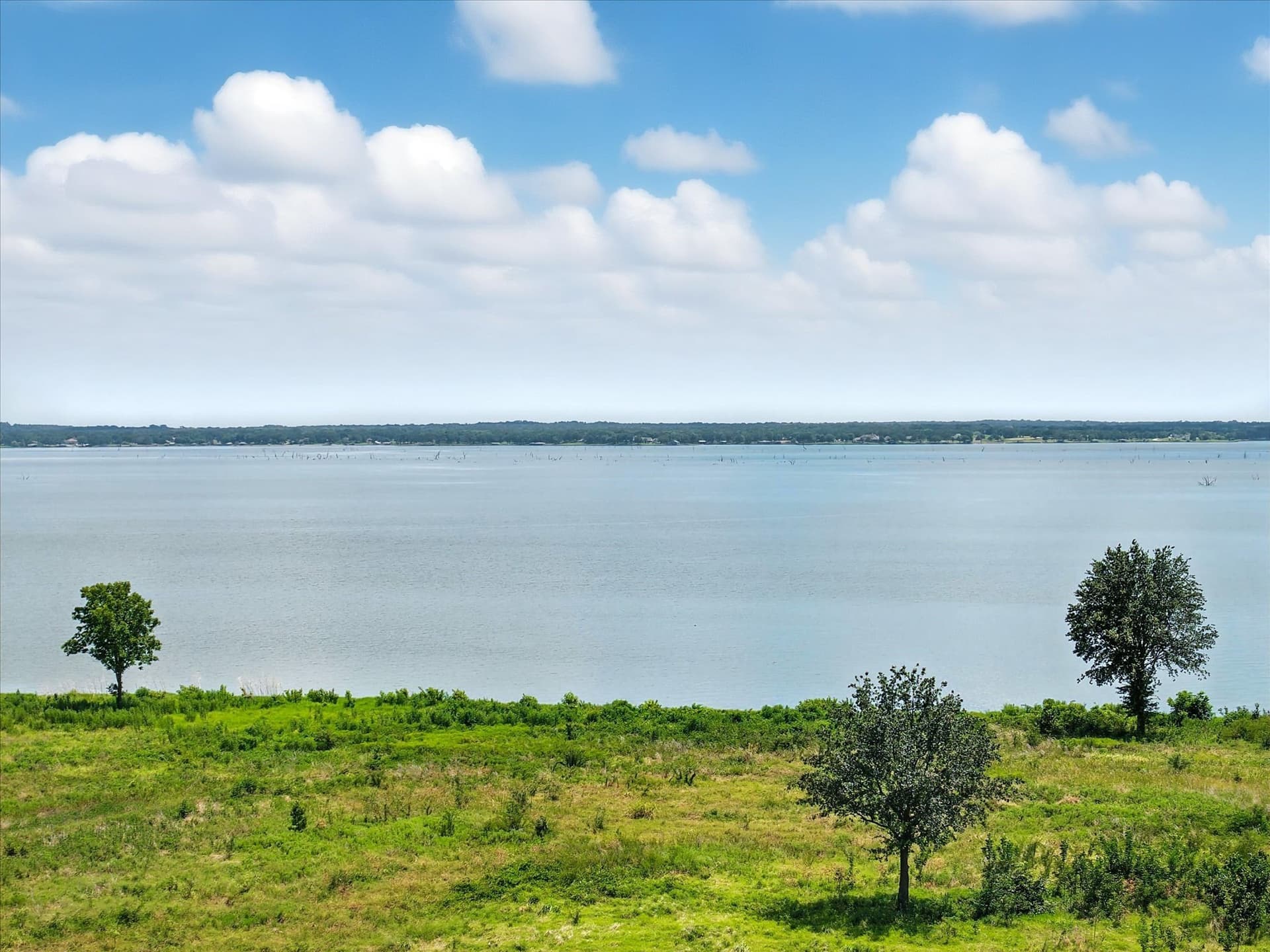 1.05 acres in Navarro County - photo 6