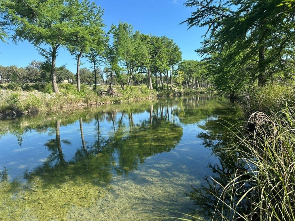 1.58 acres in Real County - photo 15