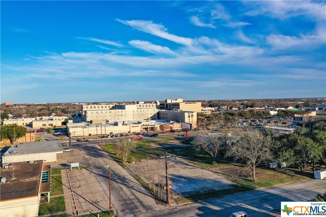 0.89 acres in Victoria County featured view