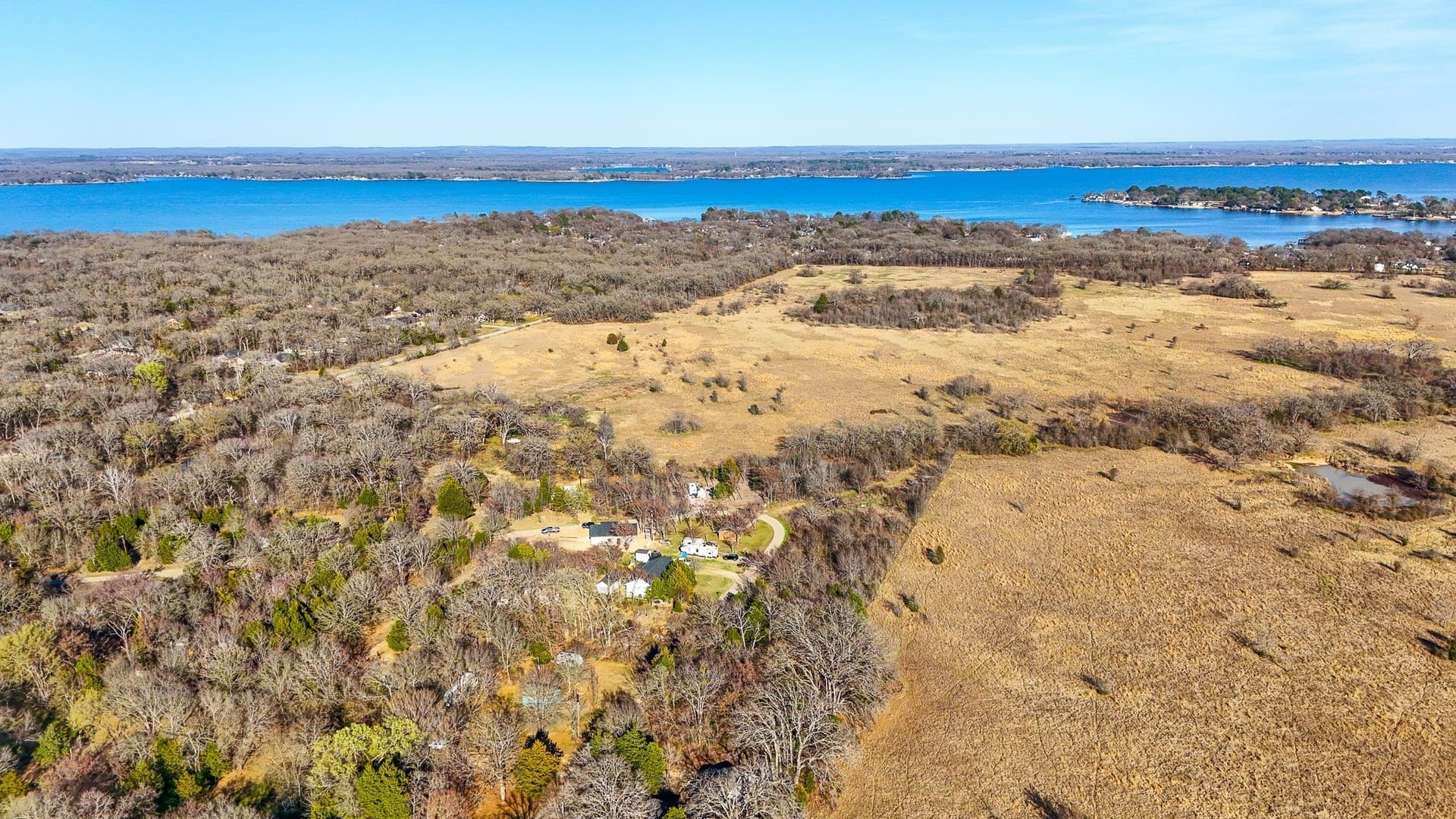 0.11 acres in Henderson County - photo 3