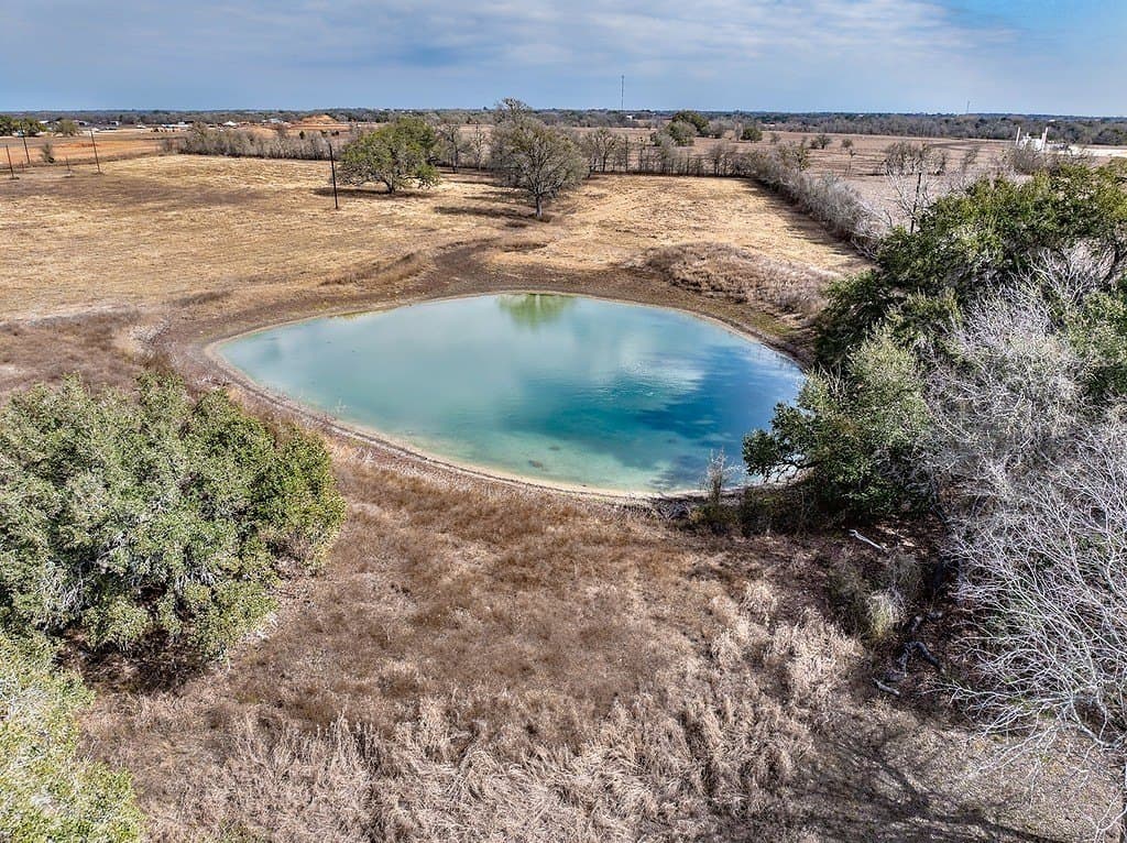 20 acres in Fayette County gallery image 4