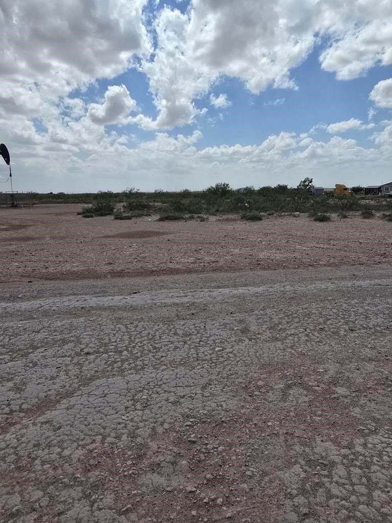 4.26 acres in Midland County gallery image 3