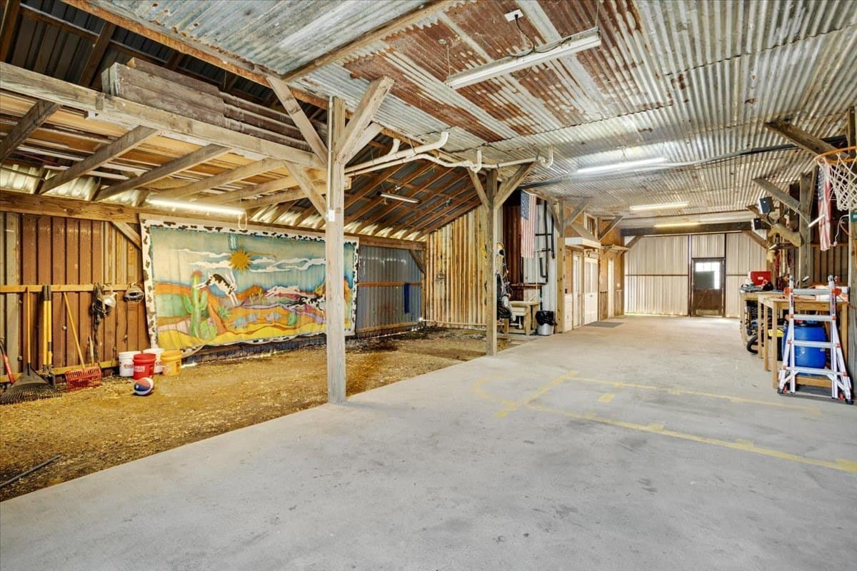 20.64 acres in Hunt County - photo 20