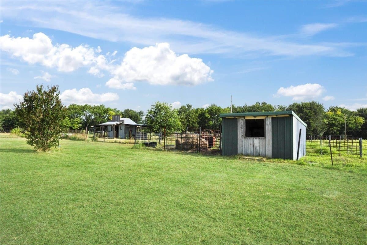 20.64 acres in Hunt County - photo 34