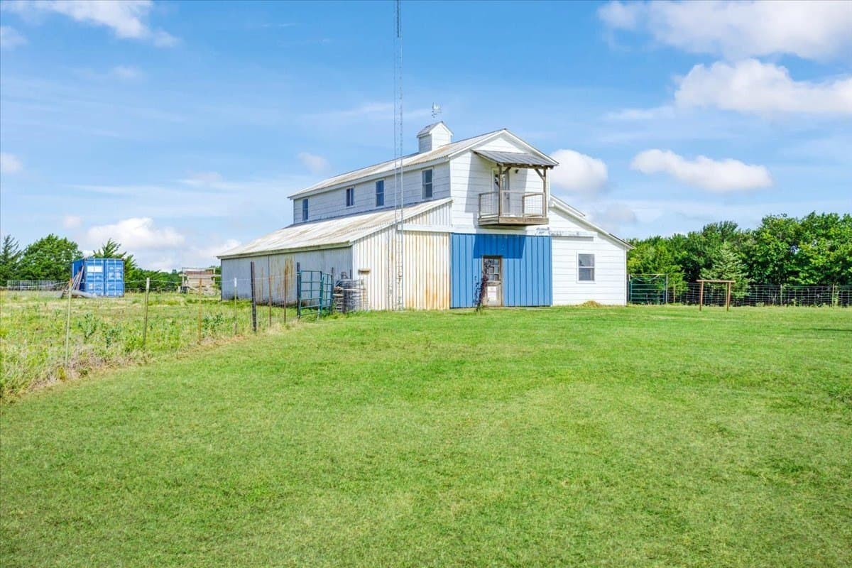 20.64 acres in Hunt County - photo 19