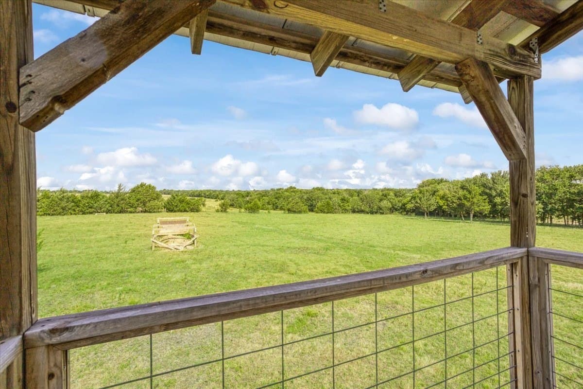 20.64 acres in Hunt County - photo 29