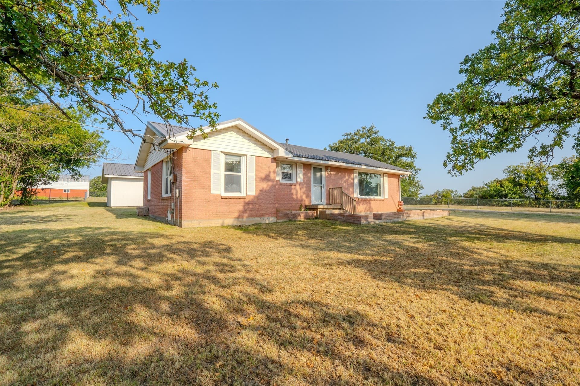 8.23 acres in Erath County - photo 3