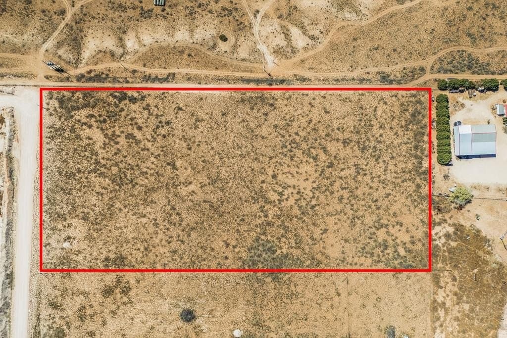 10.28 acres in Gaines County