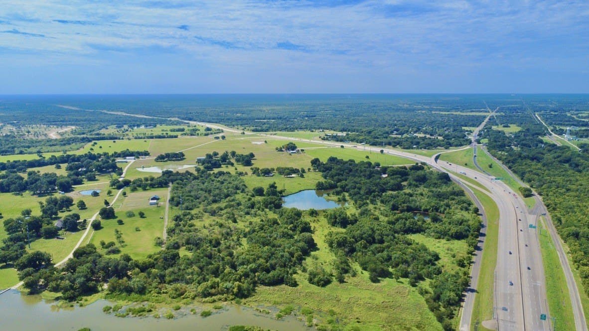 18.95 acres in Navarro County - photo 31