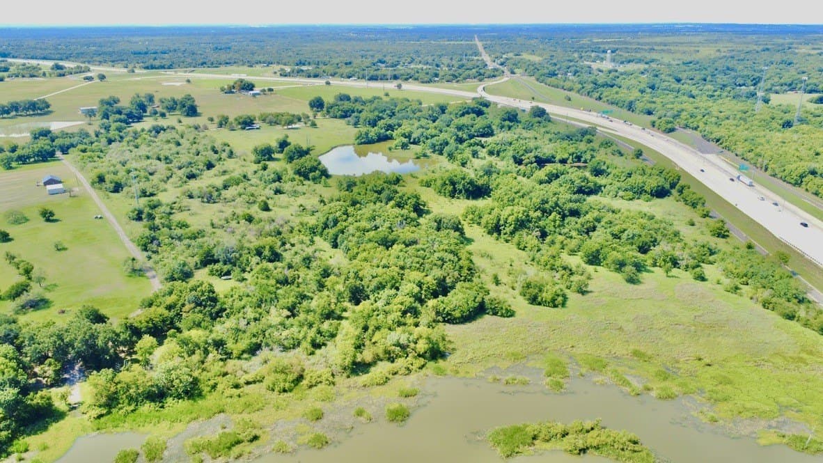 18.95 acres in Navarro County - photo 40