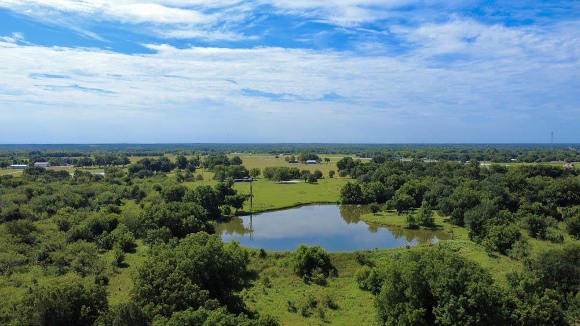 18.95 acres in Navarro County - photo 17