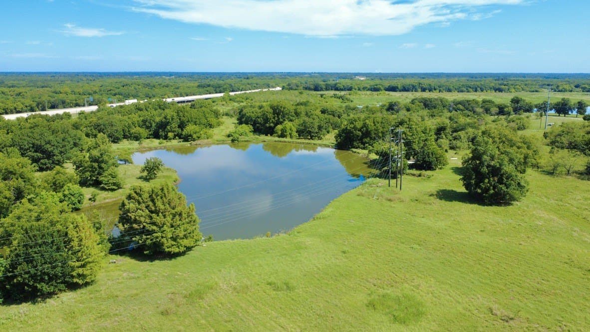 18.95 acres in Navarro County - photo 15