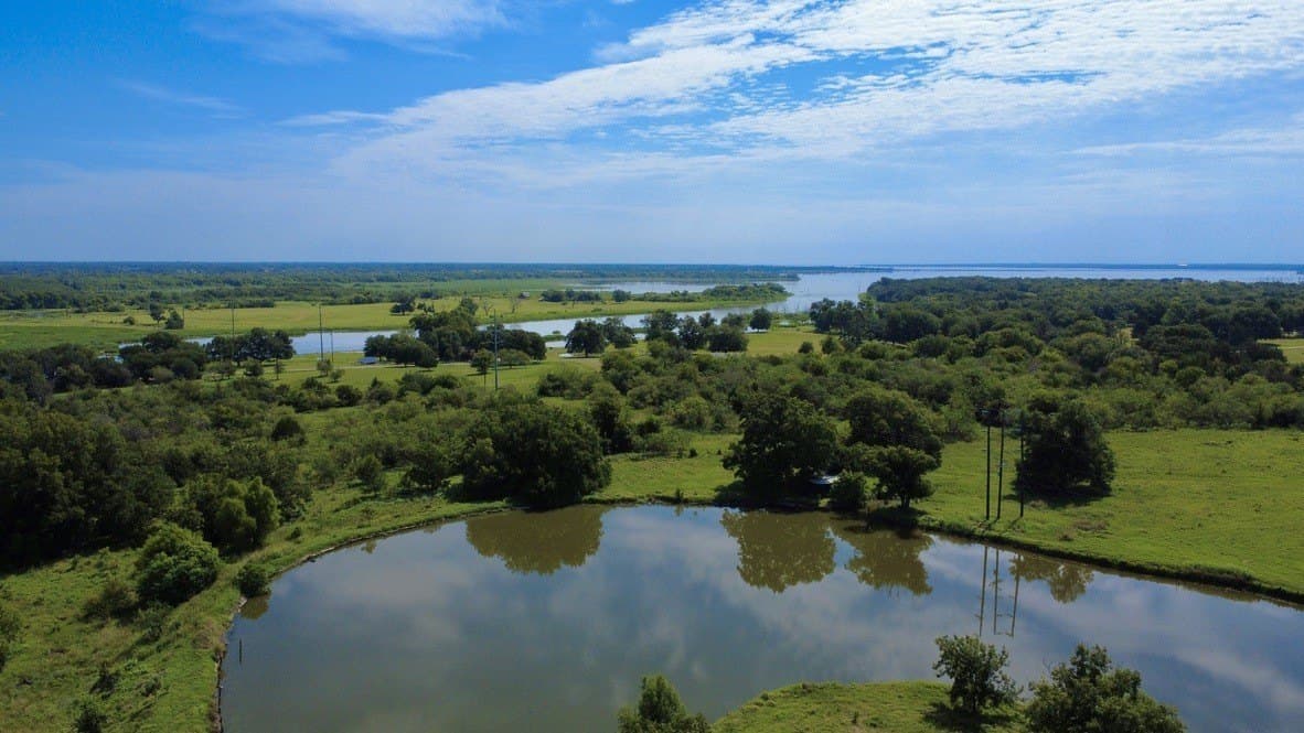 18.95 acres in Navarro County - photo 29