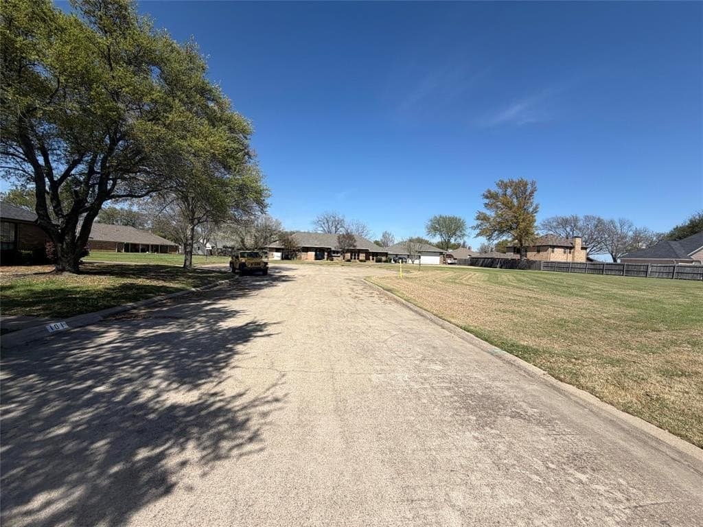 0.4 acres in Kaufman County