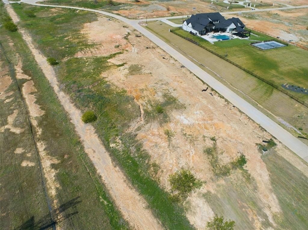 2.65 acres in Denton County gallery image 4